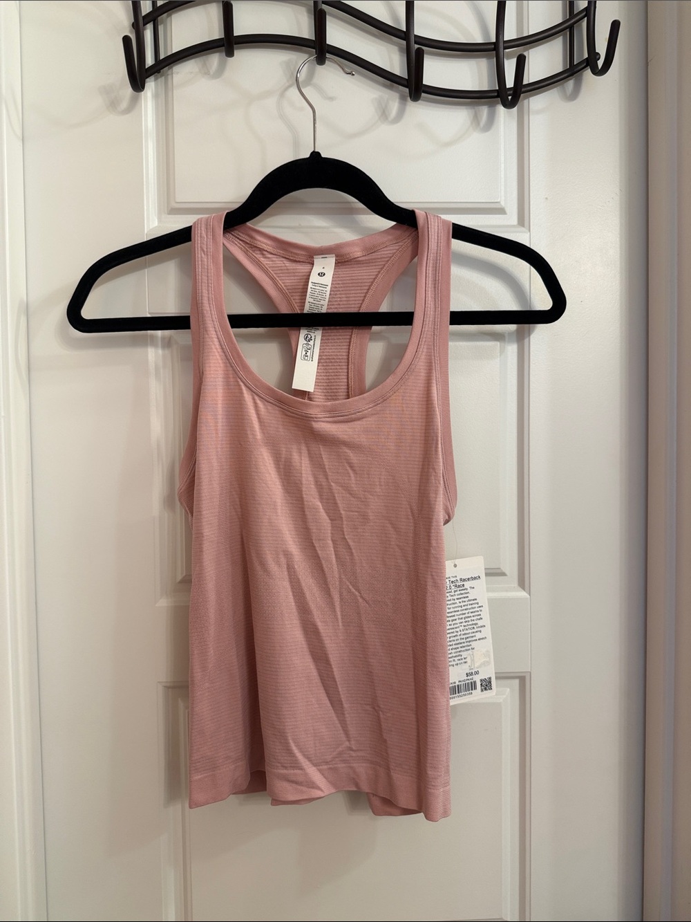 Lululemon swiftly tech razorback tank 2.0 race 6